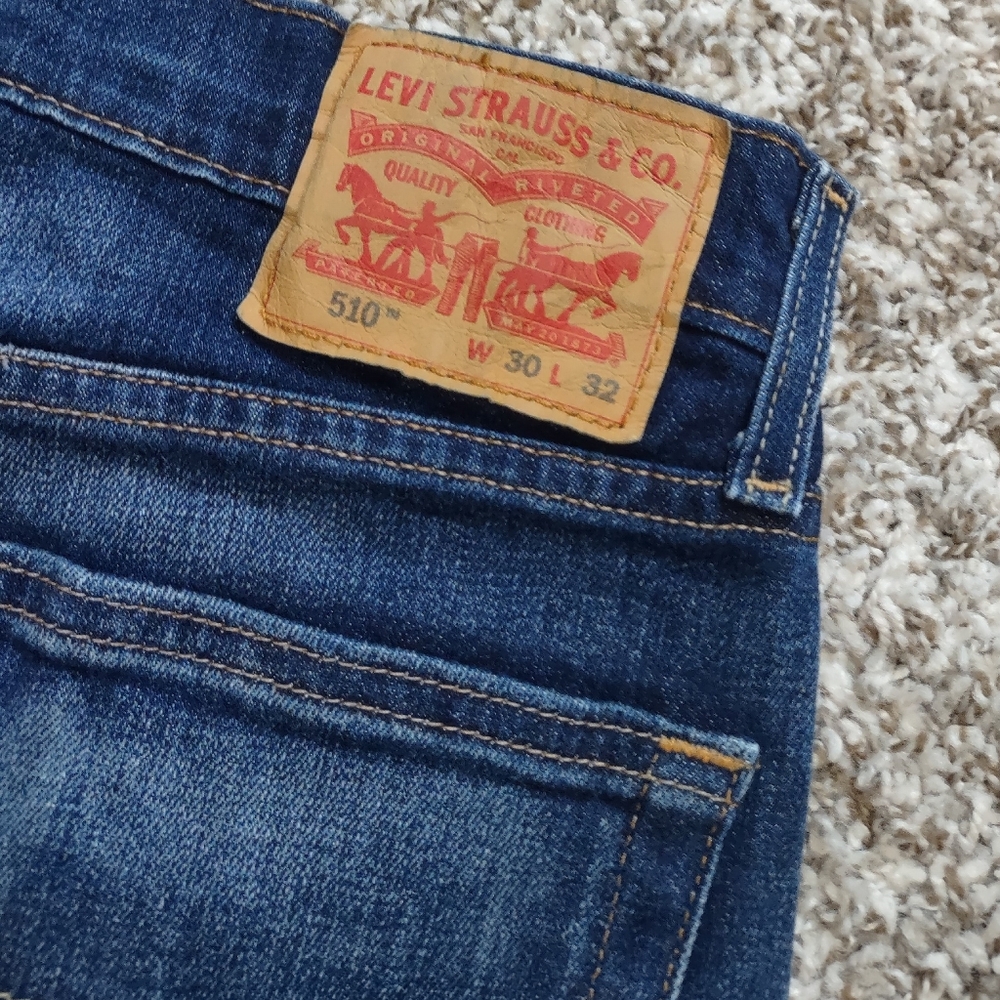 Levi's 510 Size 30 X 32